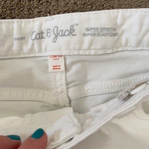 ⚡️SALE⚡️3 Pair of Cat & Jack Shorts! Size 10/12 - Picture 10 of 11